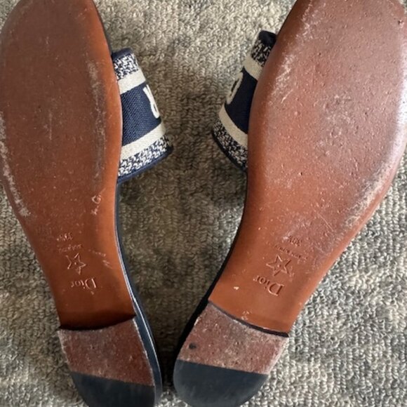Authentic DIOR Dway slides in size 39.5 - Picture 9 of 10